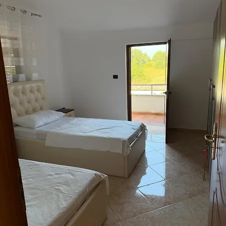 Privata Vicina Al Mare Per Vacanze Di Gruppo - Gjiri I Lalezit Villa Kuraten